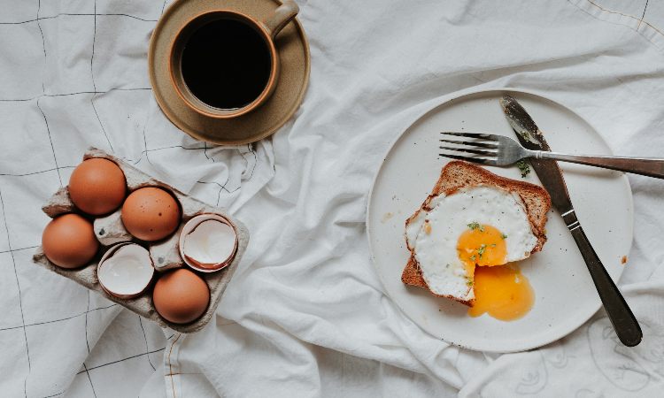 Conoce los tipos de huevos y las propiedades de este alimento